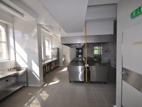 Prace wykończeniowe 77