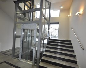 Prace wykończeniowe 93