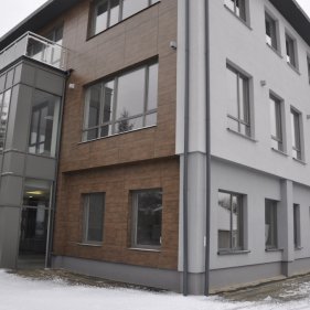 Budowa budynku biurowego